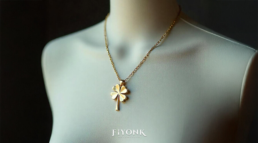 Yonca Kolyenin Anlamı Nedir?