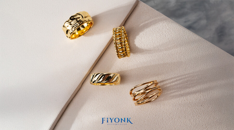 Altın Yüzük Trendleri: Bu Yılın En Gözde Tasarımları