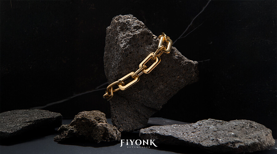 Eğilen veya Yamulan Altın Bilezik Nasıl Düzeltilir?